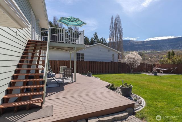 2837 Riviera Boulevard, Malaga, WA 98828