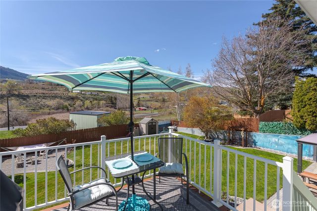 2837 Riviera Boulevard, Malaga, WA 98828