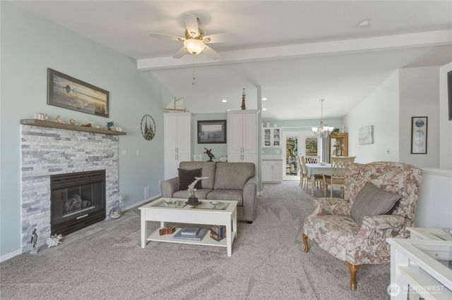 2837 Riviera Boulevard, Malaga, WA 98828