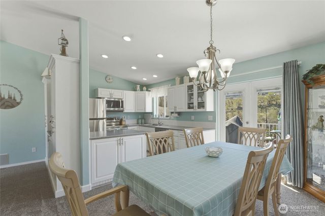 2837 Riviera Boulevard, Malaga, WA 98828