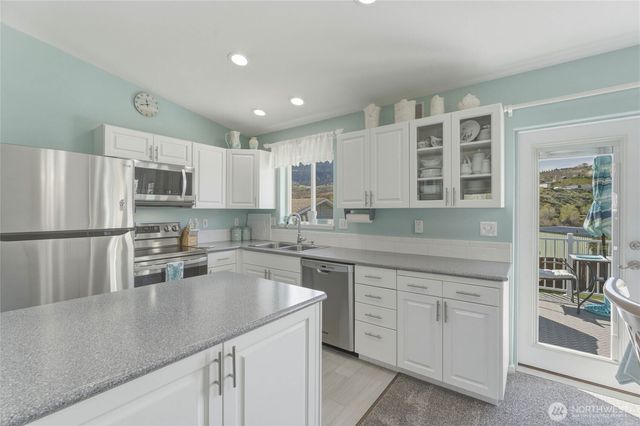 2837 Riviera Boulevard, Malaga, WA 98828