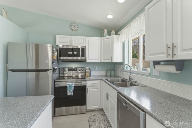 2837 Riviera Boulevard, Malaga, WA 98828