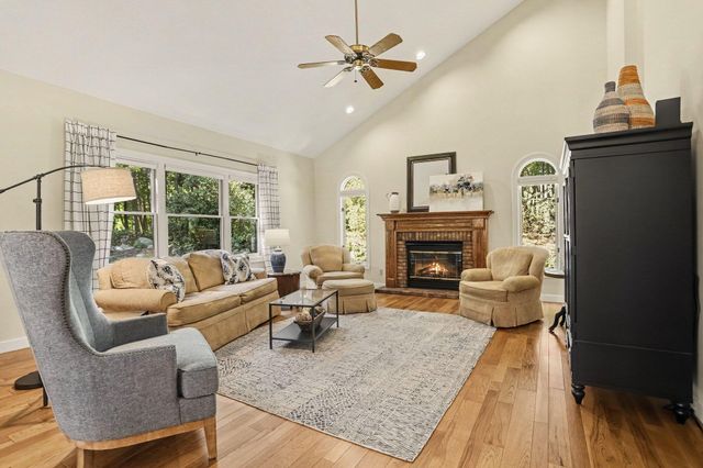 8419 W Op Avenue, Kalamazoo, MI 49009