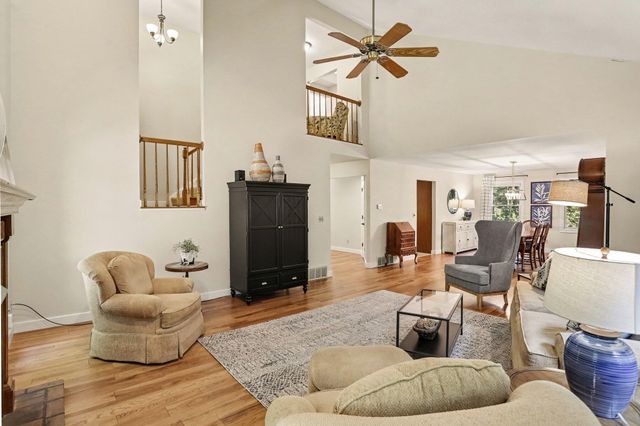 8419 W Op Avenue, Kalamazoo, MI 49009