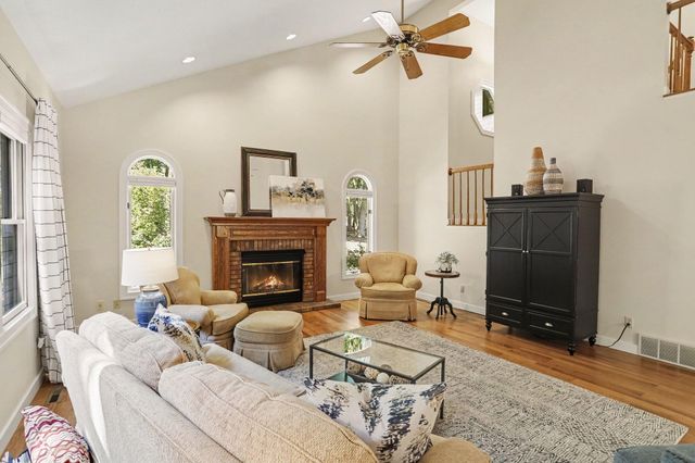 8419 W Op Avenue, Kalamazoo, MI 49009