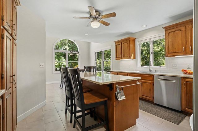 8419 W Op Avenue, Kalamazoo, MI 49009