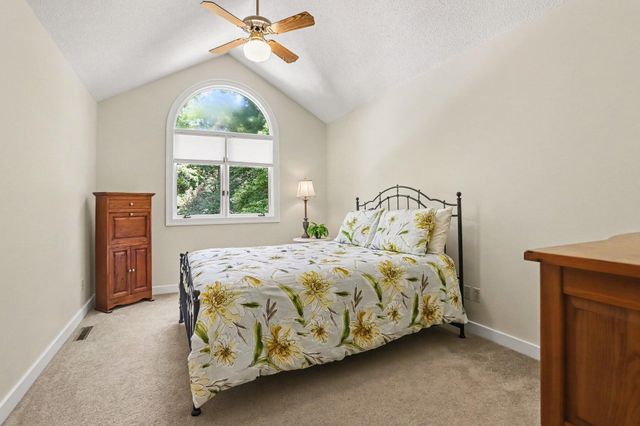 8419 W Op Avenue, Kalamazoo, MI 49009