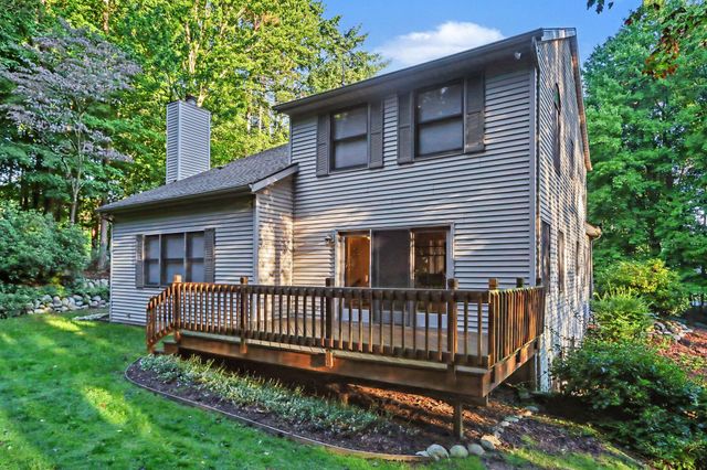 8419 W Op Avenue, Kalamazoo, MI 49009