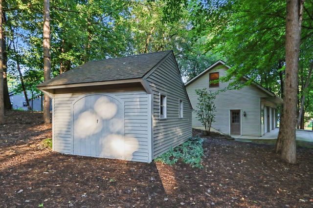 8419 W Op Avenue, Kalamazoo, MI 49009