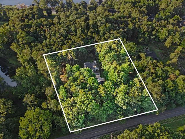 8419 W Op Avenue, Kalamazoo, MI 49009