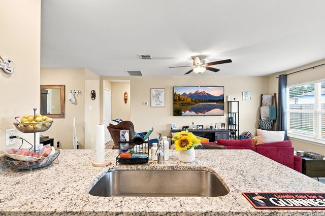 16000 STRATFORD CV, Lytle, TX 78052