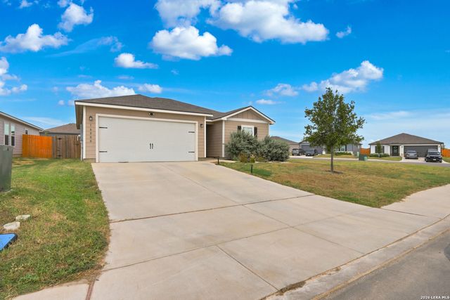 16000 STRATFORD CV, Lytle, TX 78052