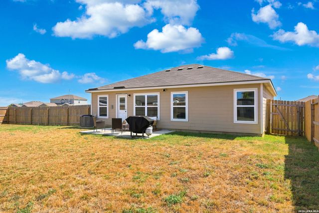 16000 STRATFORD CV, Lytle, TX 78052