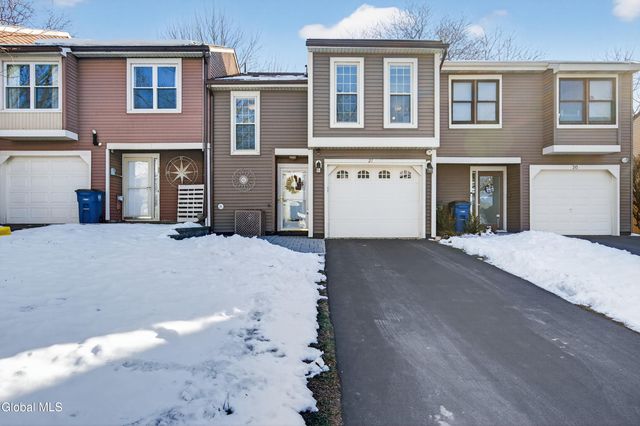 21 Ziemke Farm Lane, Cohoes, NY 12047