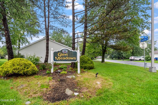 21 Ziemke Farm Lane, Cohoes, NY 12047