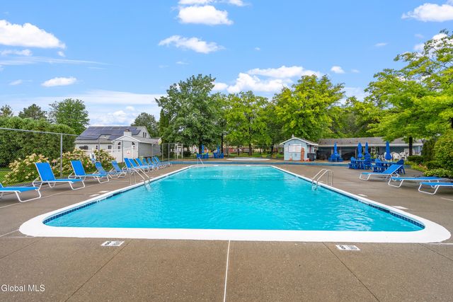 21 Ziemke Farm Lane, Cohoes, NY 12047