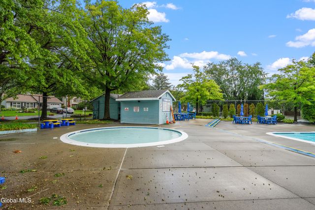 21 Ziemke Farm Lane, Cohoes, NY 12047