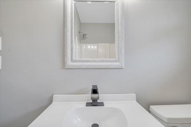 117 Blue Ridge DR, Blue Ridge, VA 24064