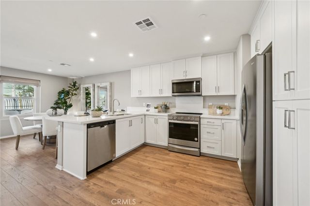 16232 Lumia Way, Fontana, CA 92336