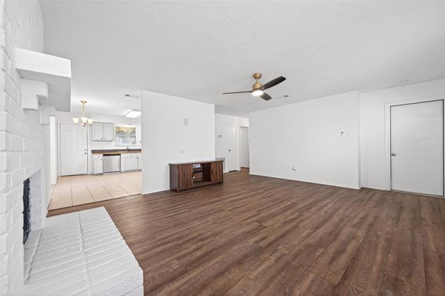 4630 Hickorygate Drive, Spring, TX 77373