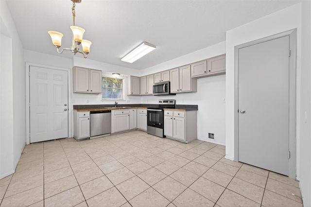 4630 Hickorygate Drive, Spring, TX 77373