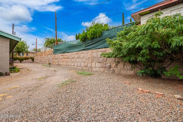 490 S NINTH Street, Globe, AZ 85501