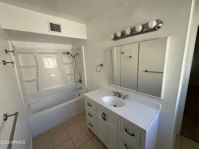 490 S NINTH Street, Globe, AZ 85501