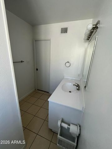 490 S NINTH Street, Globe, AZ 85501