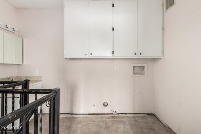 490 S NINTH Street, Globe, AZ 85501