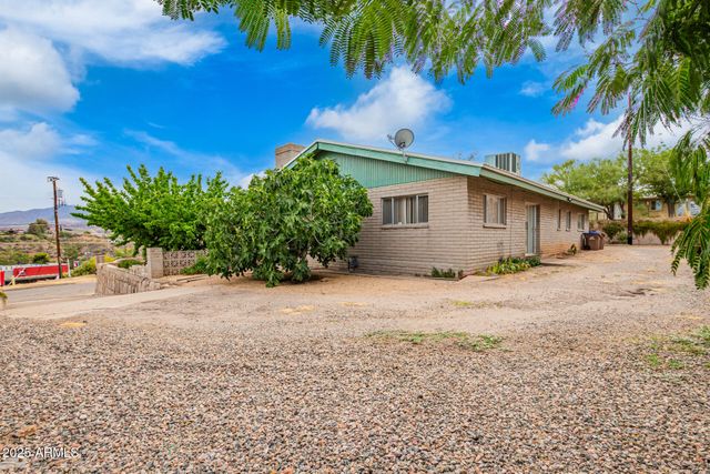 490 S NINTH Street, Globe, AZ 85501