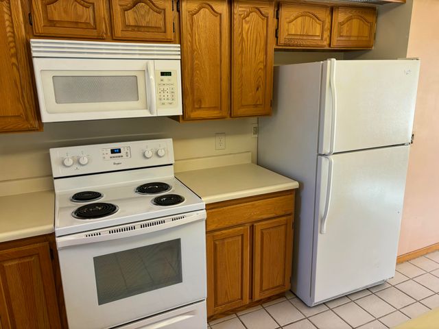 3017 E G Avenue, Cooper Twp, MI 49004