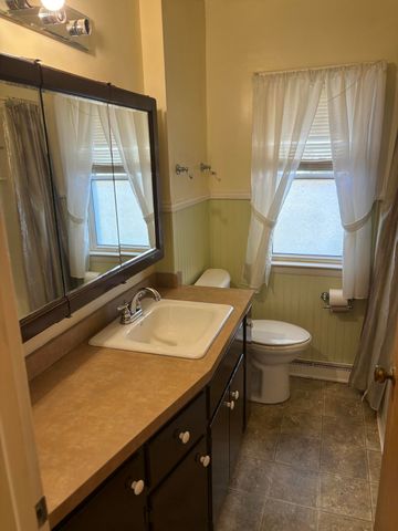 3017 E G Avenue, Cooper Twp, MI 49004