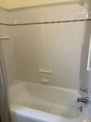 3017 E G Avenue, Cooper Twp, MI 49004