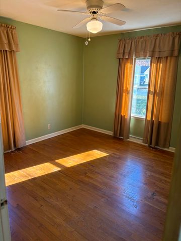 3017 E G Avenue, Cooper Twp, MI 49004