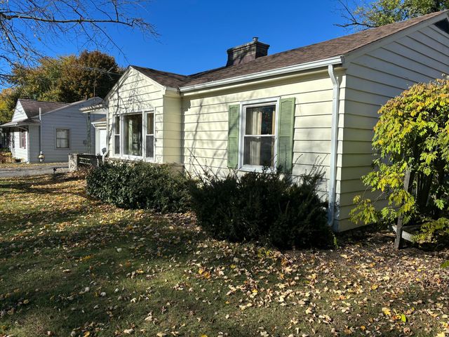 3017 E G Avenue, Cooper Twp, MI 49004