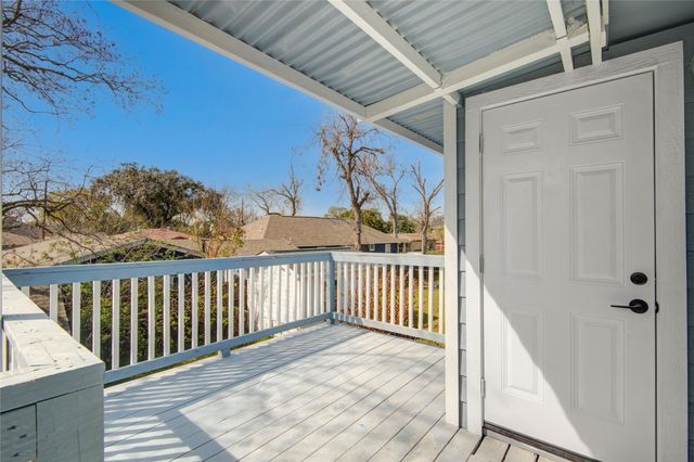 4909 Cochran Street 1, Houston, TX 77009