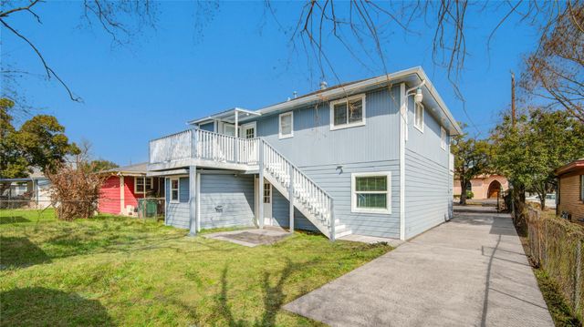 4909 Cochran Street 1, Houston, TX 77009