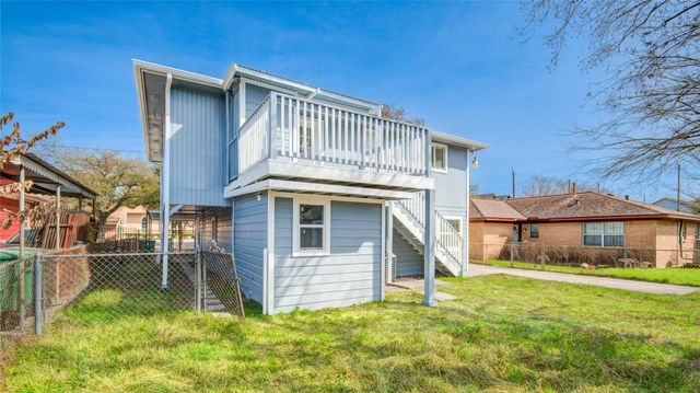 4909 Cochran Street 1, Houston, TX 77009