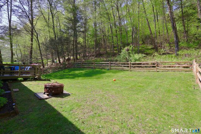 6 Hillside Court, Brookfield, CT 06804