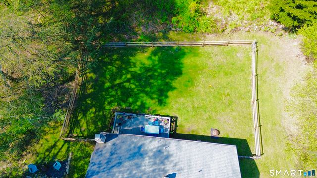 6 Hillside Court, Brookfield, CT 06804