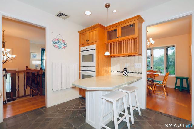 6 Hillside Court, Brookfield, CT 06804