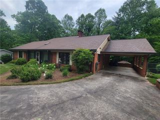 512 Finley Street, North Wilkesboro, NC 28659