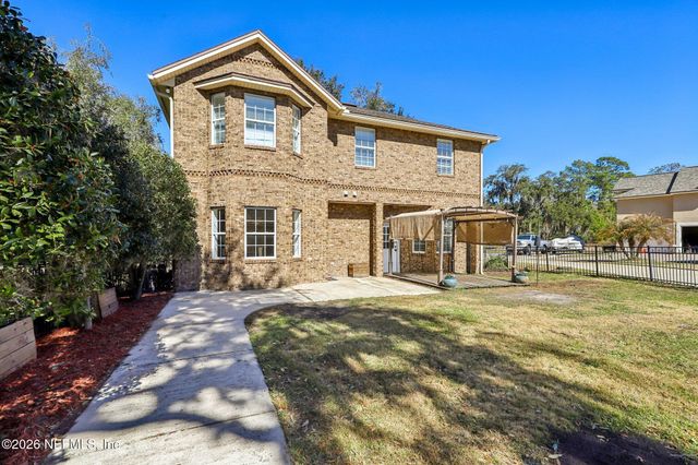 2006 N LAKESHORE Drive, Fleming Island, FL 32003