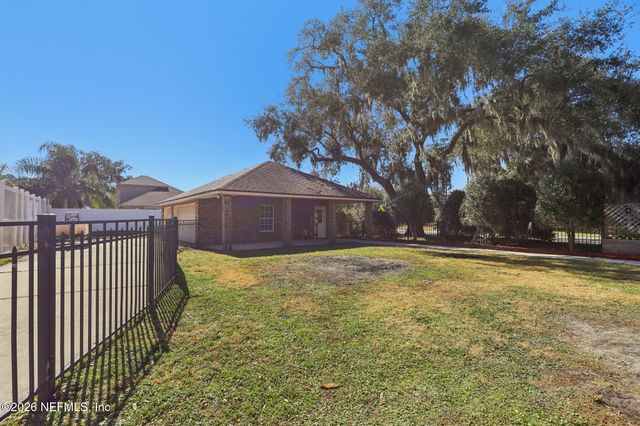 2006 N LAKESHORE Drive, Fleming Island, FL 32003