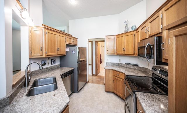 4159 Arbor Lane, Eagan, MN 55122