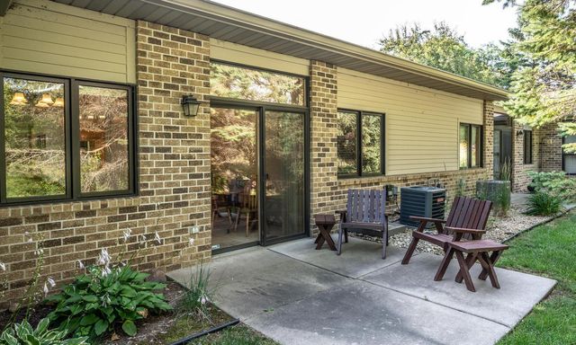 4159 Arbor Lane, Eagan, MN 55122