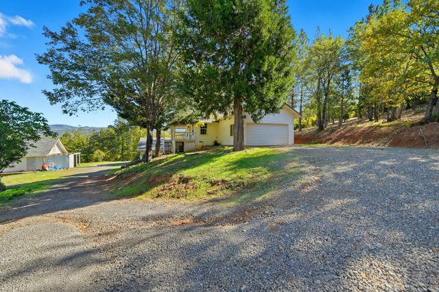 29204 Park Road, Round Mountain, CA 96084