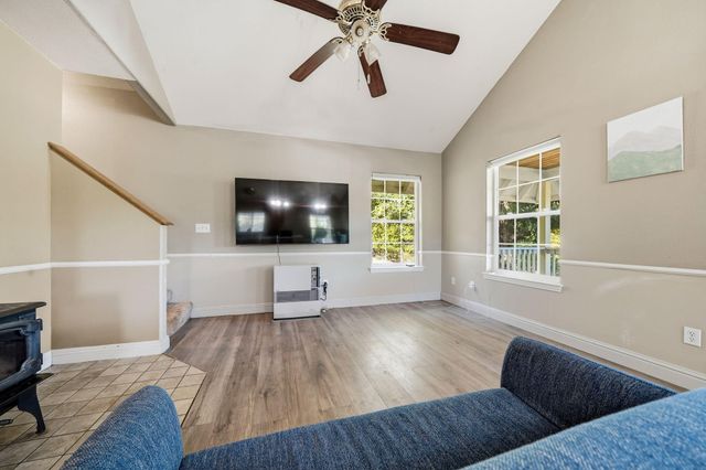 29204 Park Road, Round Mountain, CA 96084