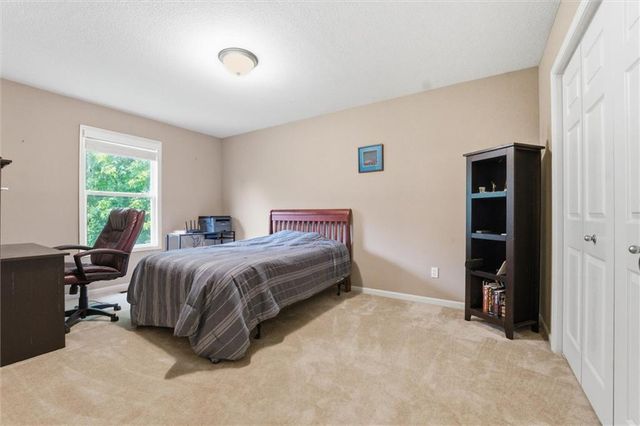 2509 SW Carlton Court, Lee's Summit, MO 64082