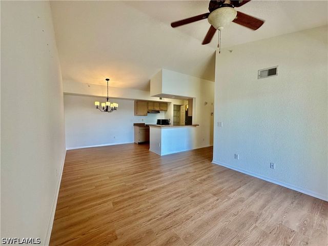 4700 Saint Croix LN 335, Naples, FL 34109